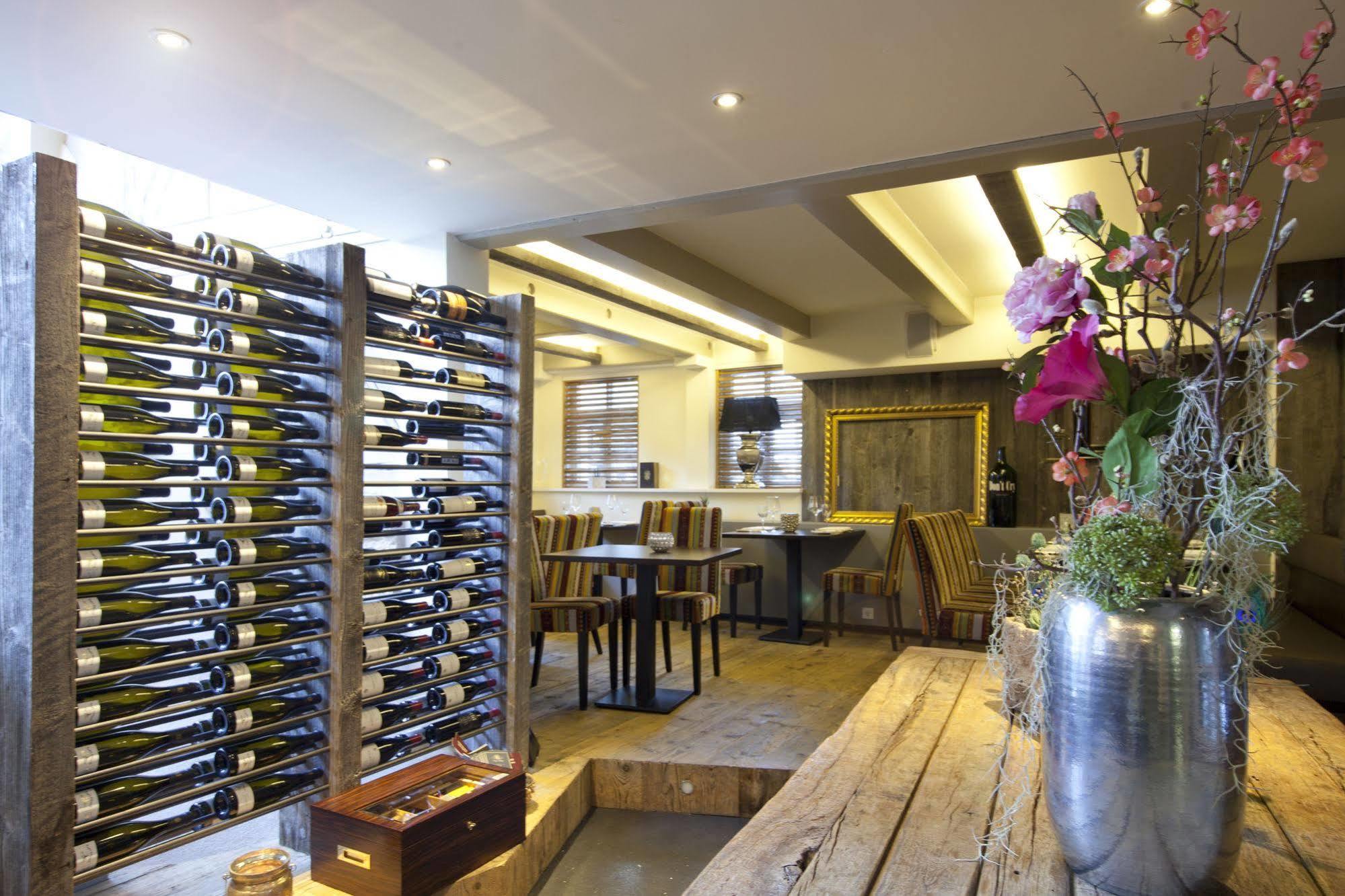 Boutique Hotel Pfauen Шорндорф Екстериор снимка