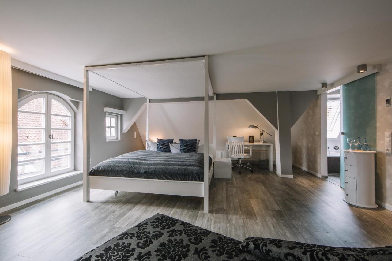Boutique Hotel Pfauen Шорндорф Екстериор снимка