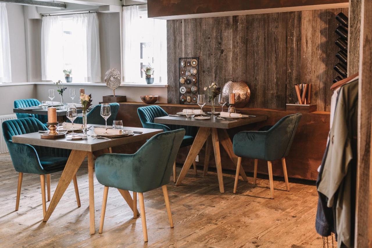 Boutique Hotel Pfauen Шорндорф Екстериор снимка